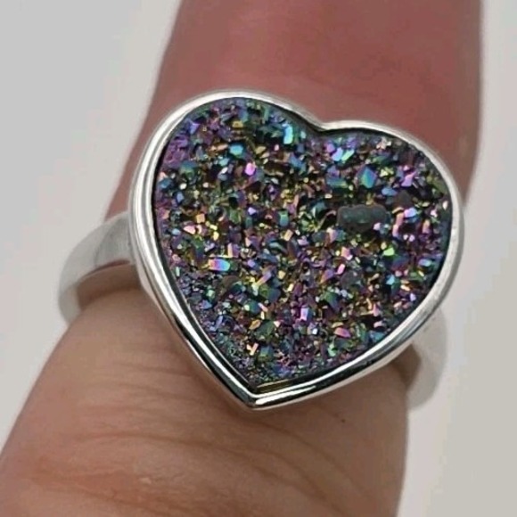 TGGC Jewelry - Rainbow Drusy Agate Heart Sterling Silver TGGC Vintage Ring Sz 7 Brazil Boho 925